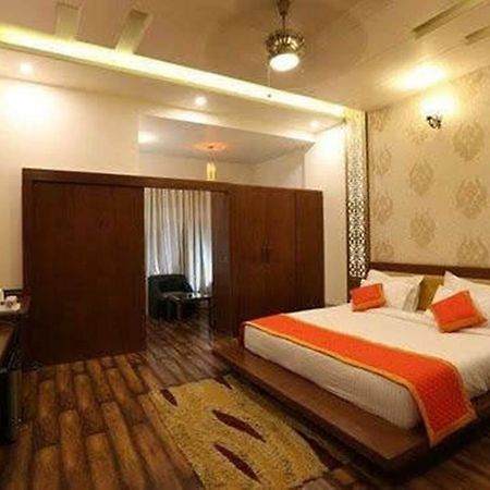 ג'איפור Hotel Golden Sands מראה חיצוני תמונה